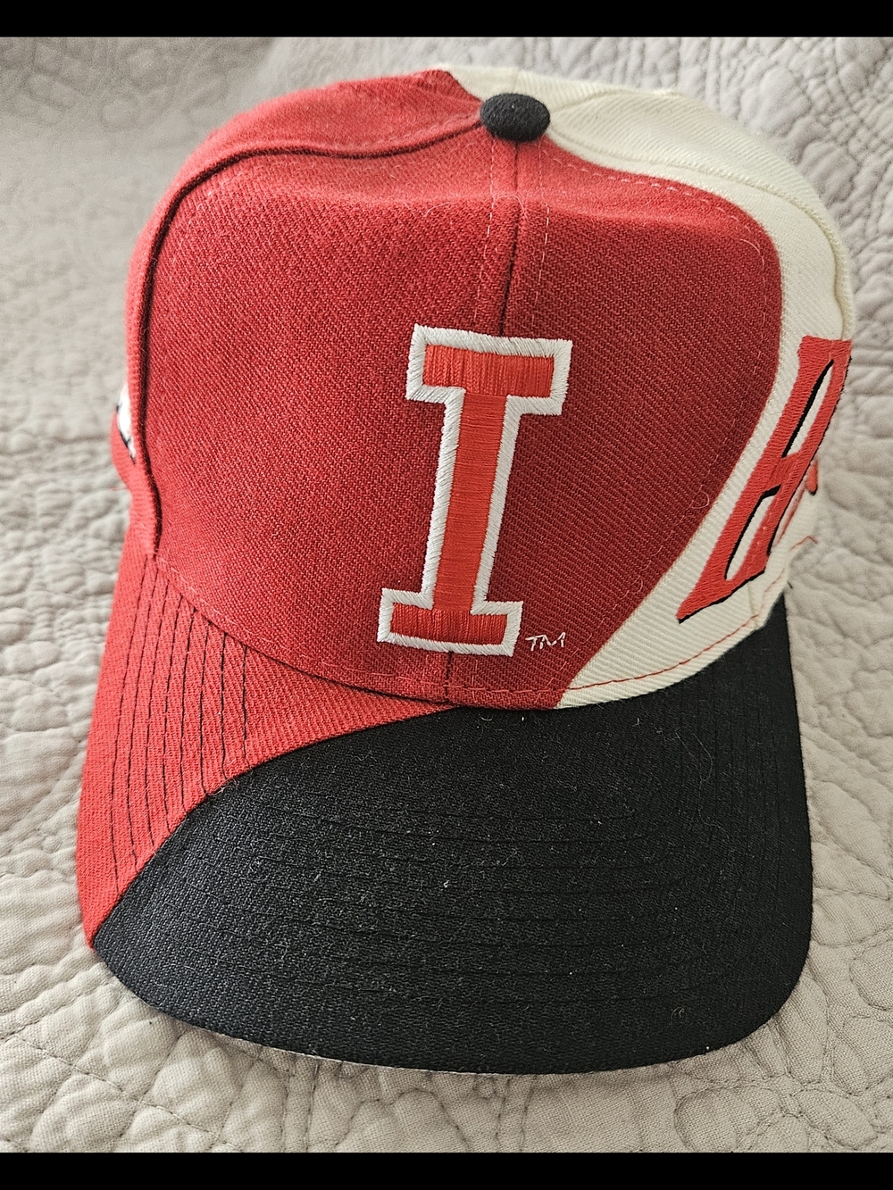 VTG Indians Hoosiers Top of the World Snapback Hat